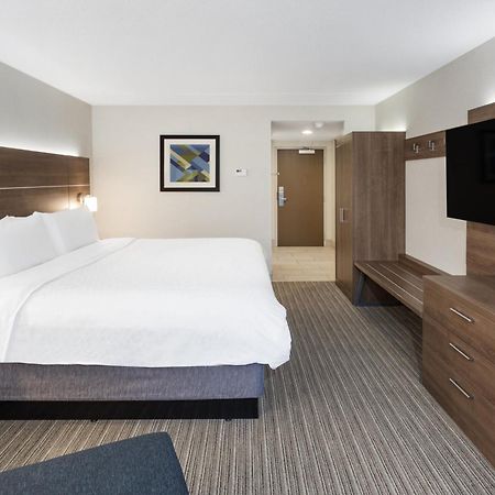 Holiday Inn Express Hotel & Suites Providence-Woonsocket By Ihg Exterior foto