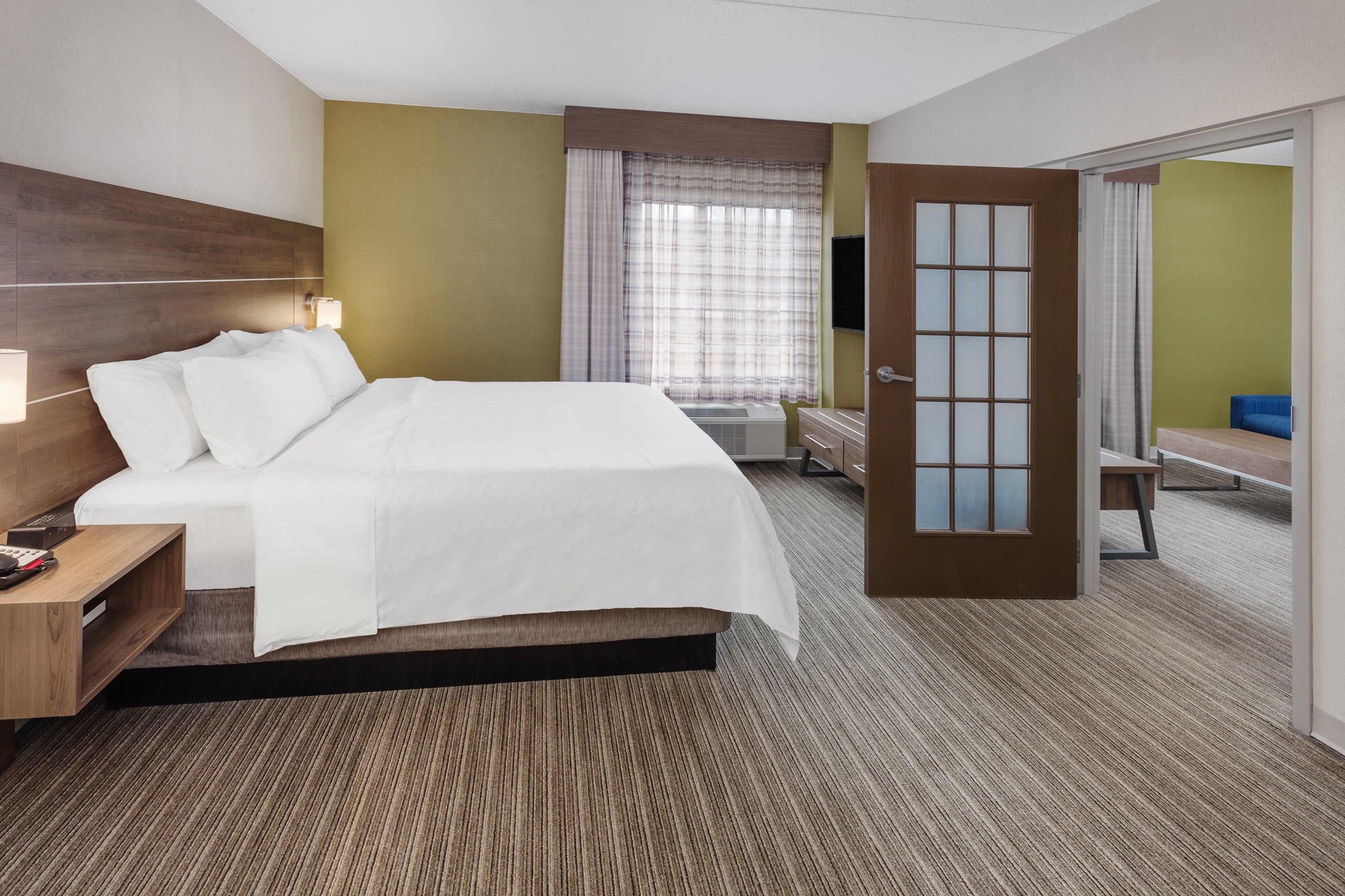 Holiday Inn Express Hotel & Suites Providence-Woonsocket By Ihg Exterior foto
